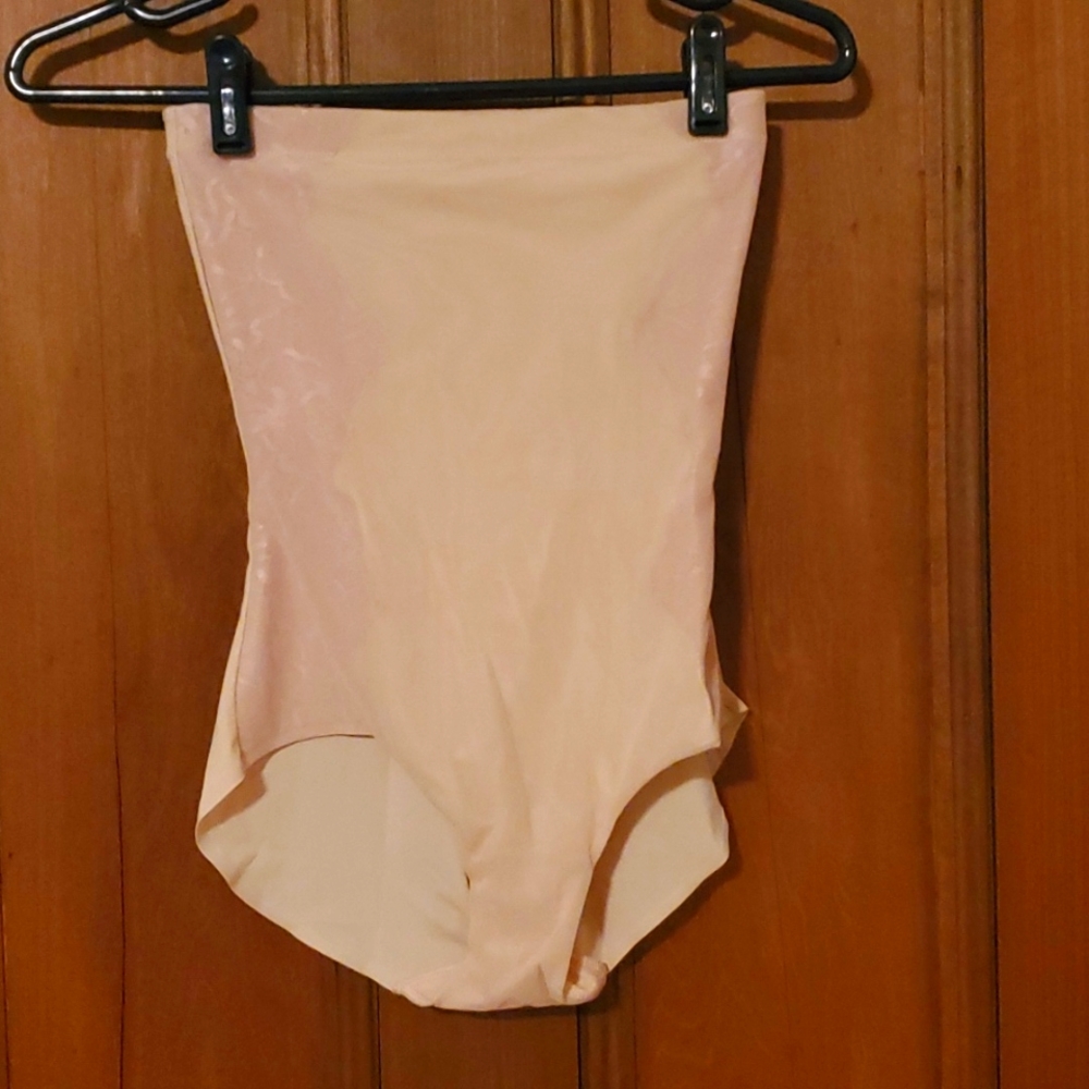 Spanx Shape wear